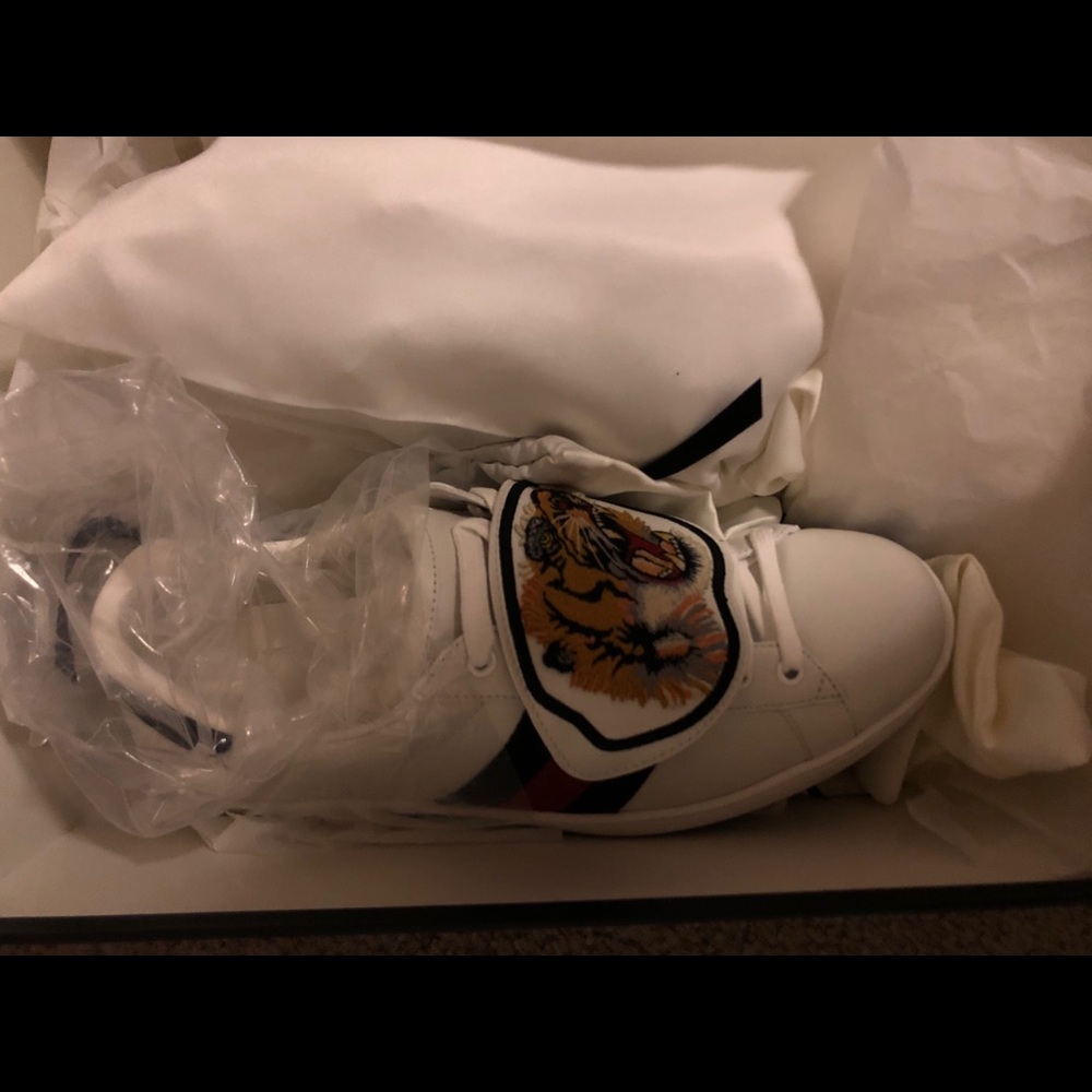 Gucci Shoes